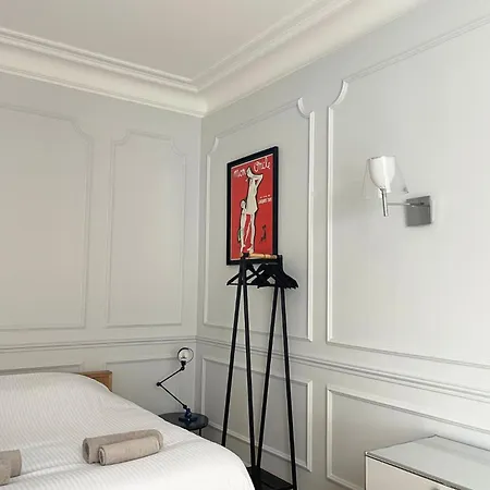16 - Trocadero Apartment